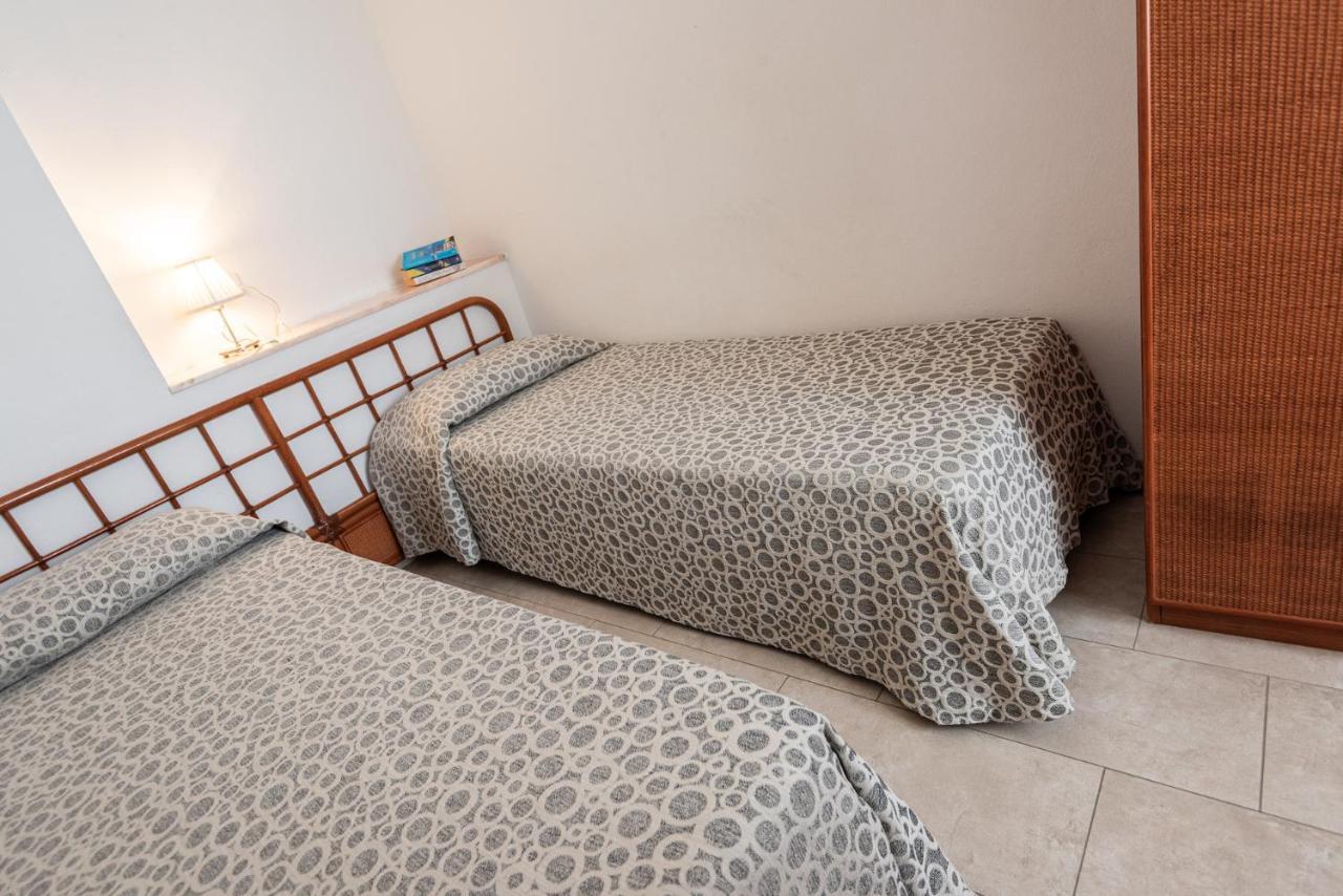 Hotel Il Delfino ซานวินเชนโซ ภายนอก รูปภาพ